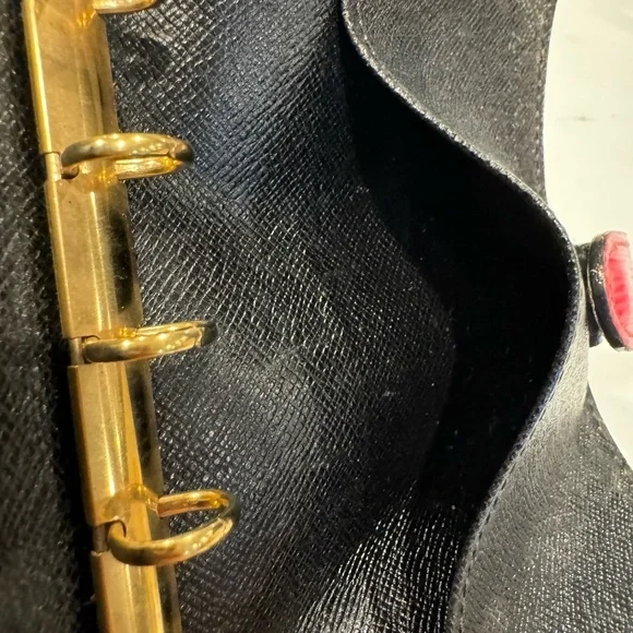 Authentic Louis Vuitton Agenda wallet